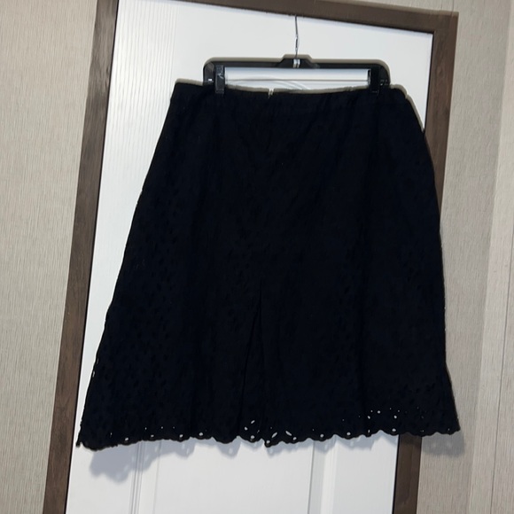 skirt - Picture 1 of 8